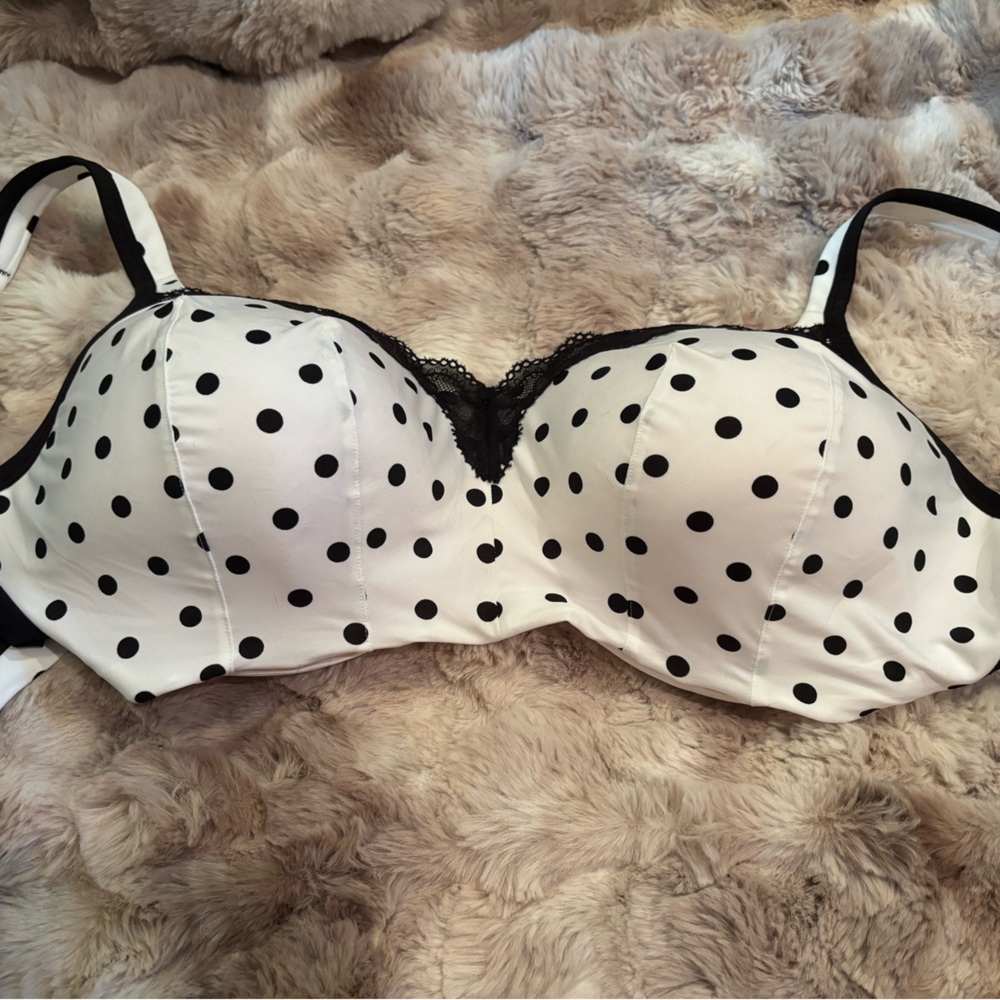 Lane Bryant 44DD Wireless Bra